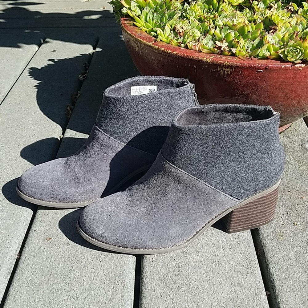 Cute Tom's Booties